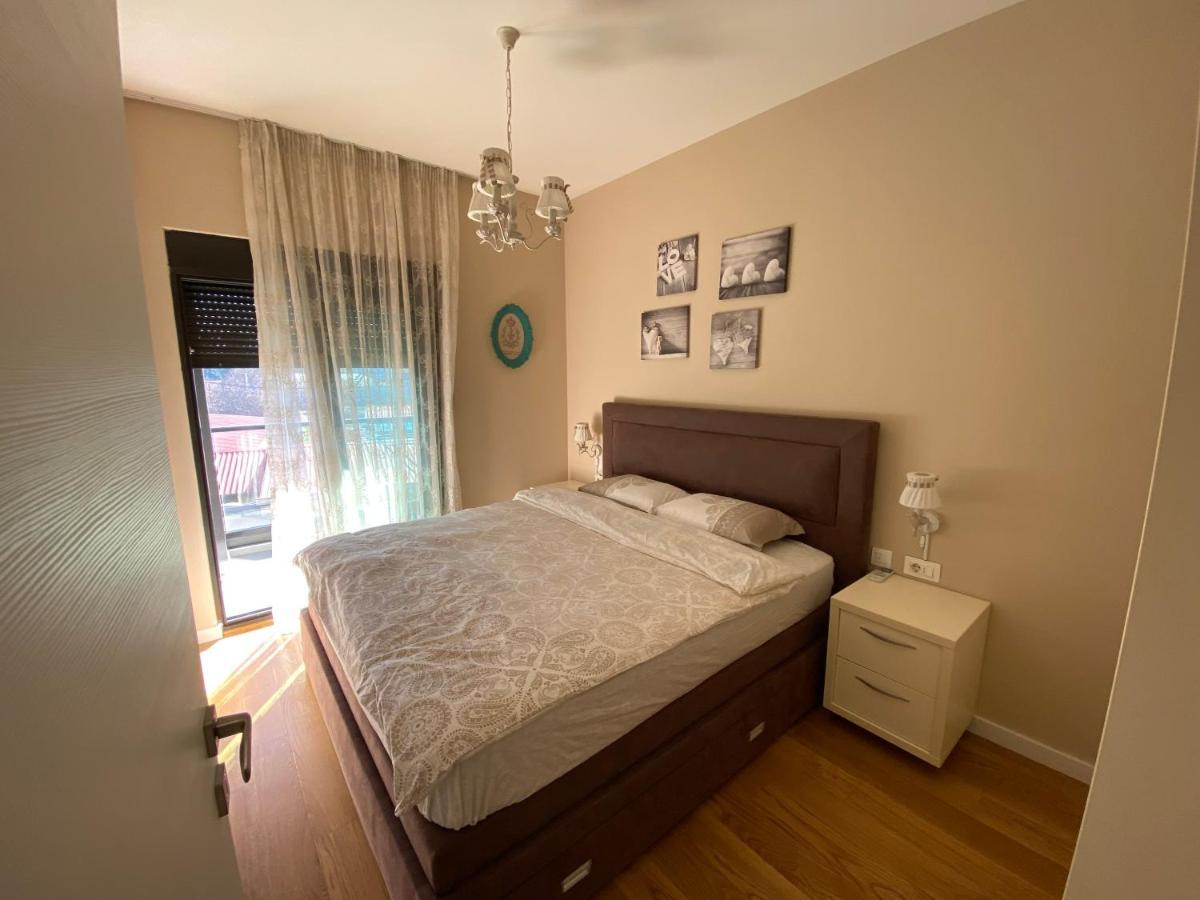 Apartment Sofia, City Centar Подгорица Экстерьер фото